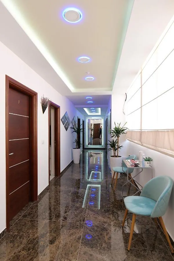 Saranda Luxury Apartments 0*, Sarandë Albania