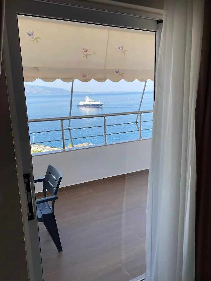 Saranda Luxury Apartments Албания