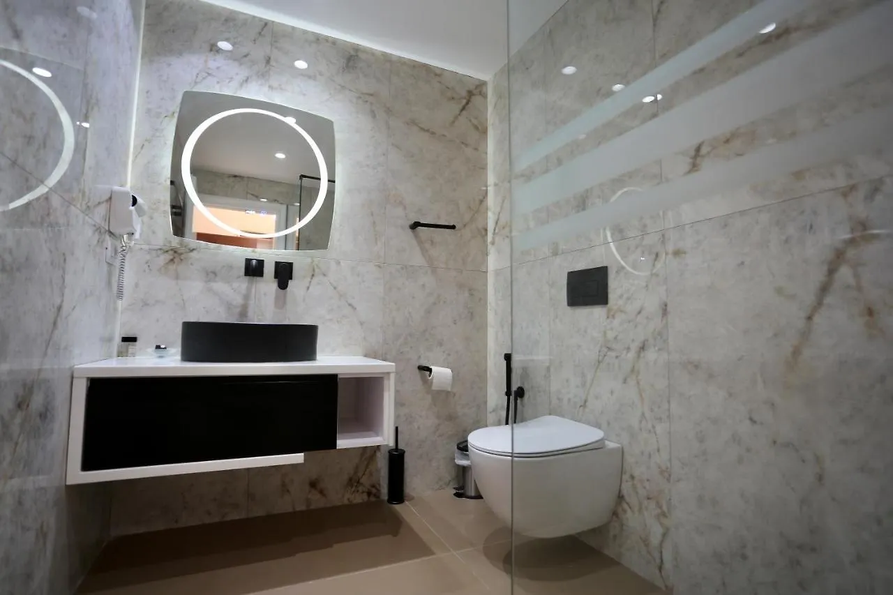 Saranda Luxury Apartments Албания