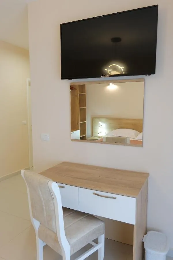 Saranda Luxury Apartments 0*, Саранда Албания