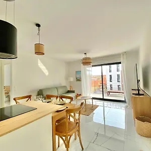 https://cap-riviera-proche-gare-et-centre.fr-provencehotel.com